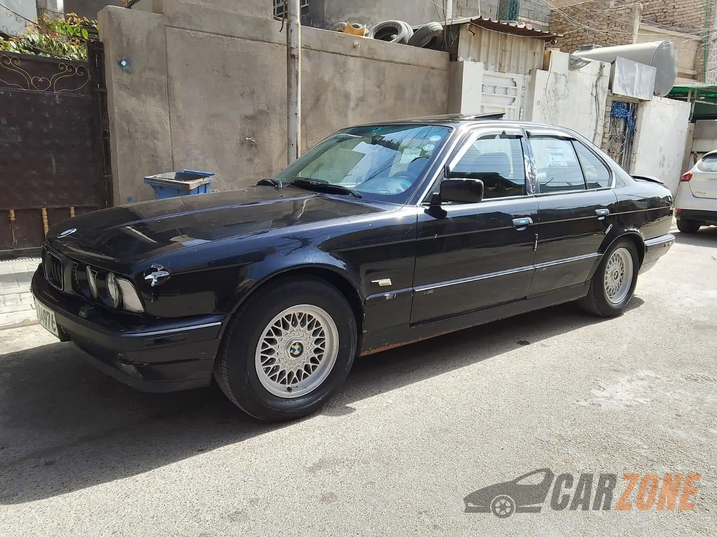 1992 بي إم دبليو 525 - 1