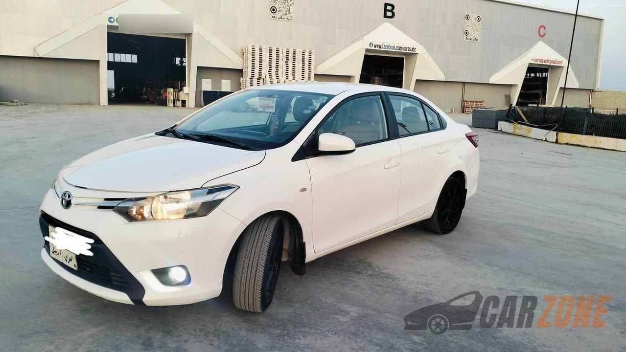 2014 Toyota Yaris L thumbnail 2