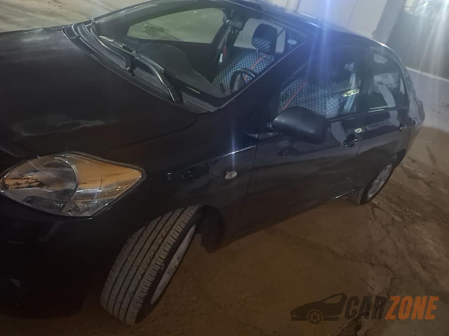 2007 Toyota Yaris thumbnail 4