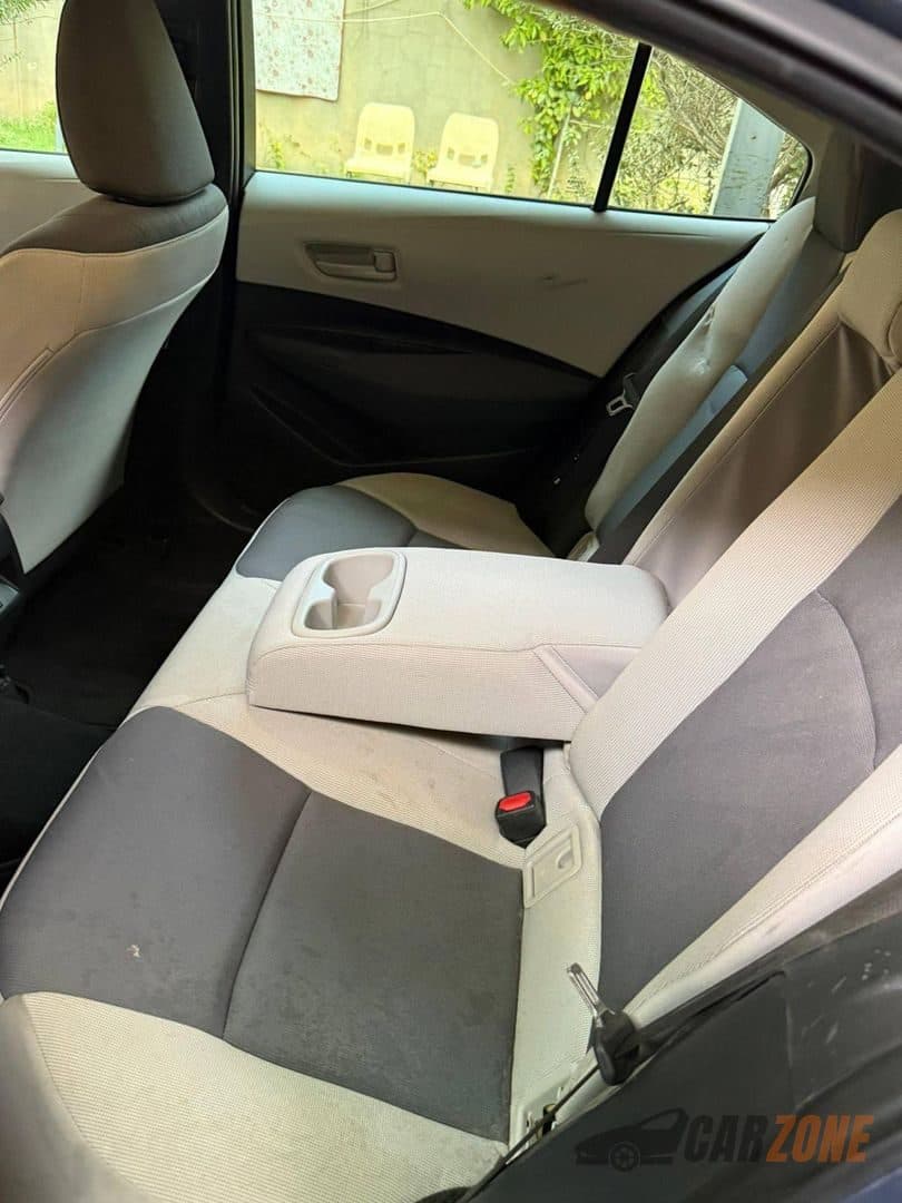 2024 تۆیۆتا کۆرۆلا LE thumbnail 3