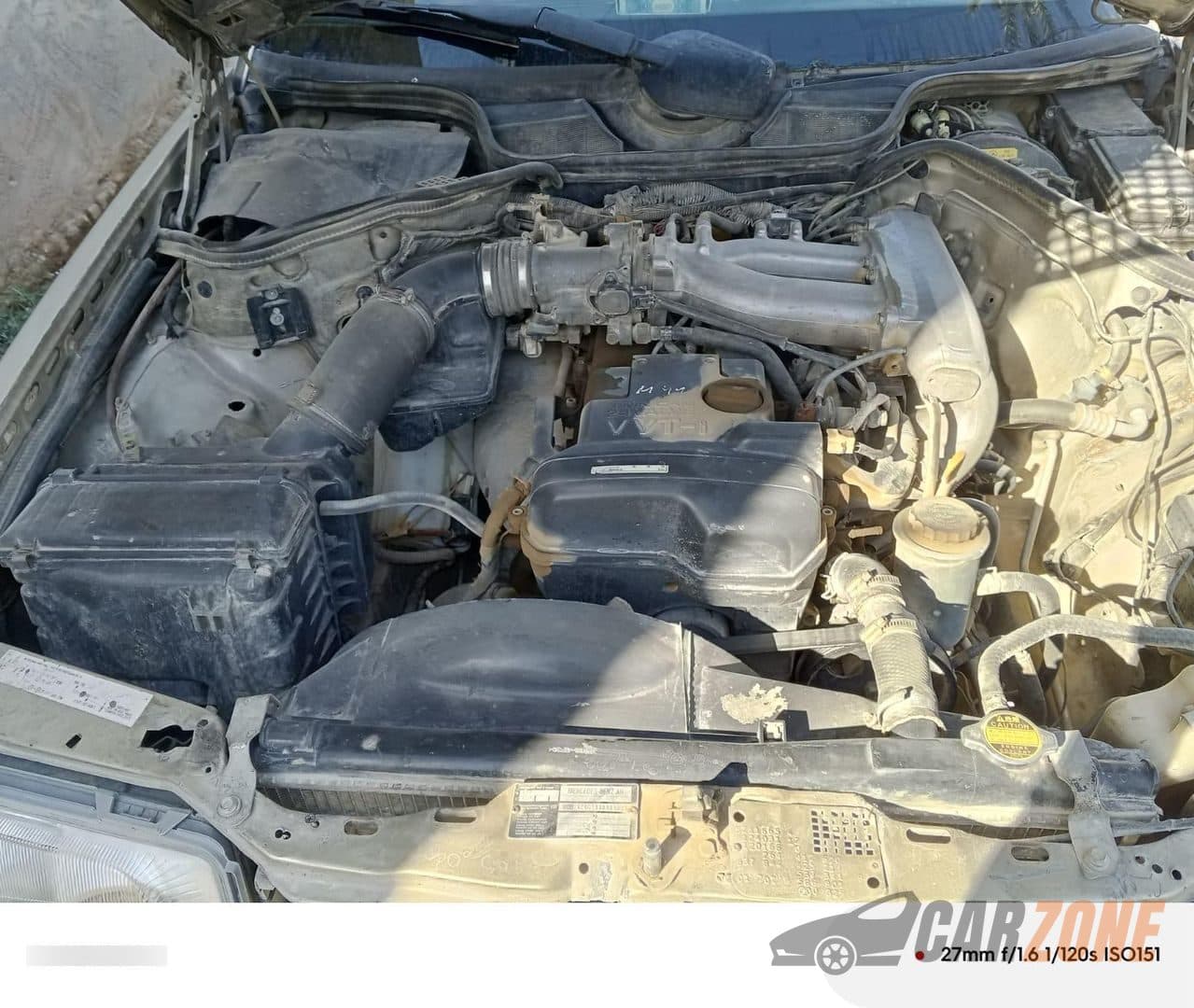 1991 Mercedes-Benz E-Class Base thumbnail 2