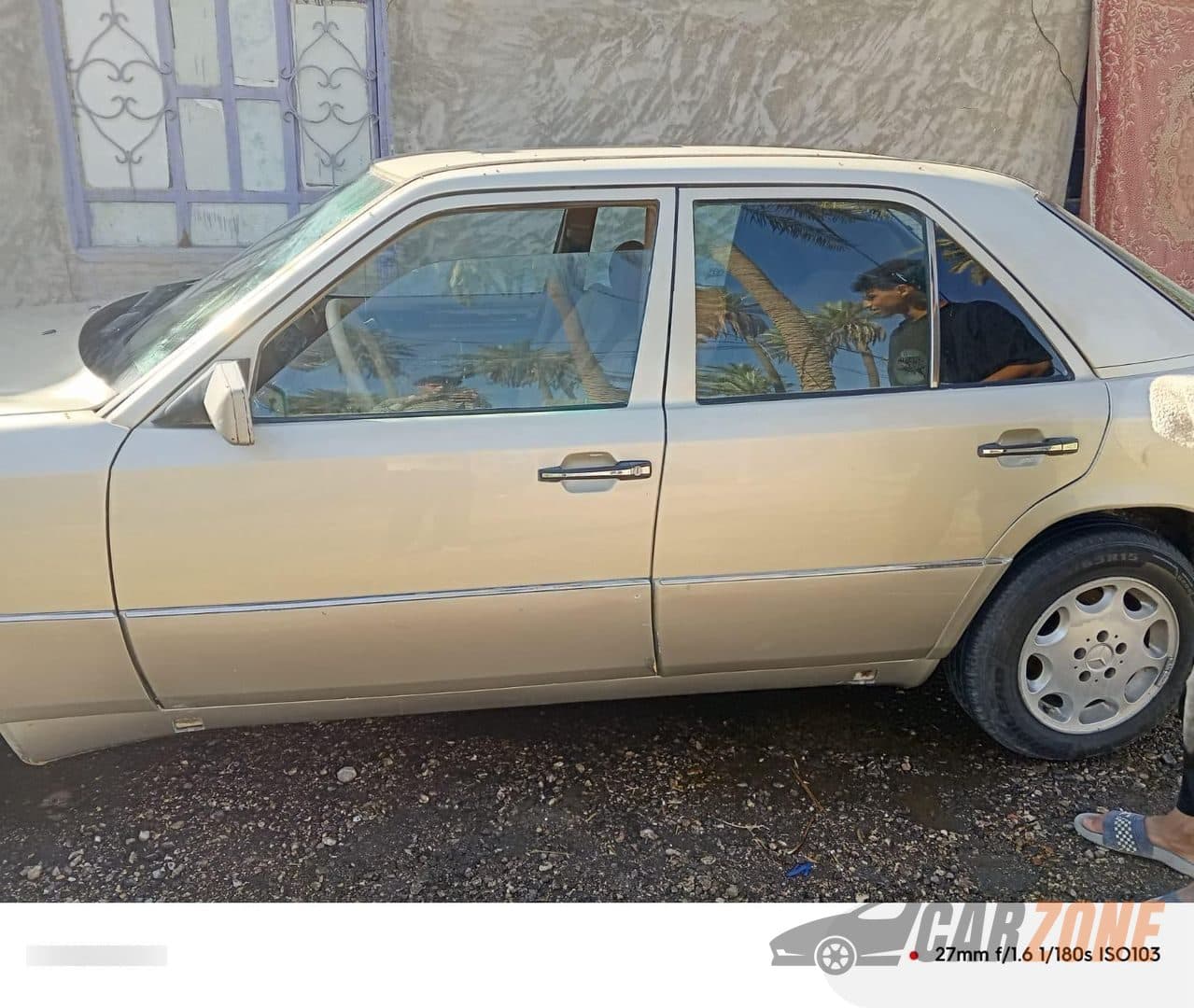 1991 Mercedes-Benz E-Class Base thumbnail 7