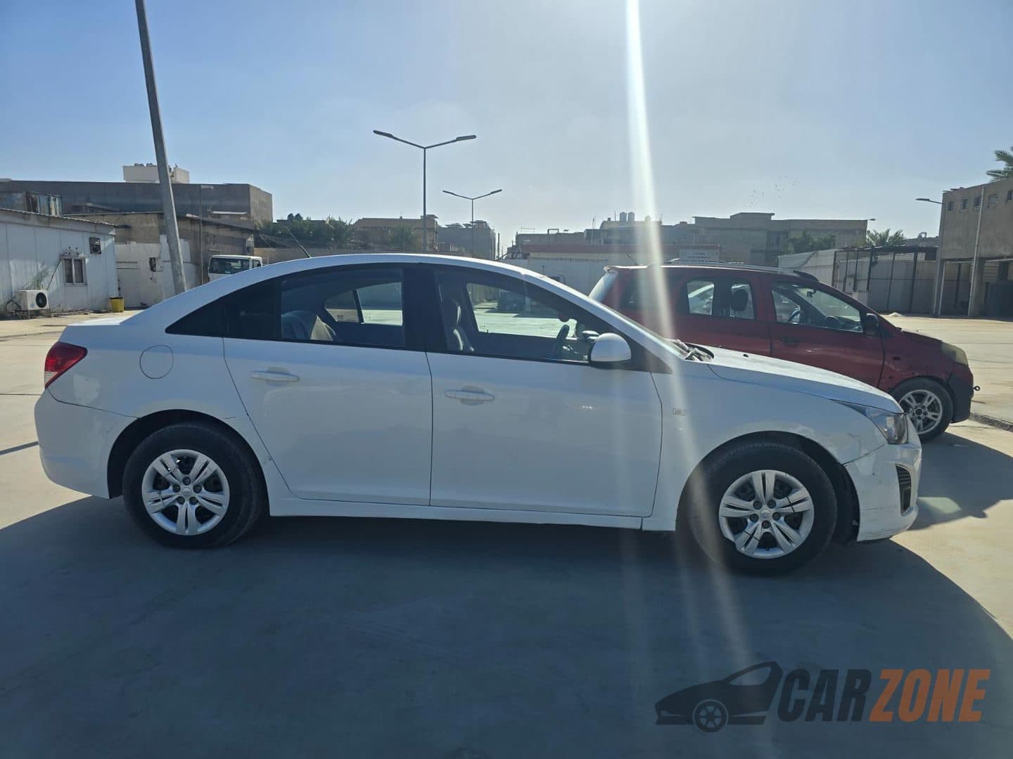 2013 Chevrolet Cruze Base thumbnail 3