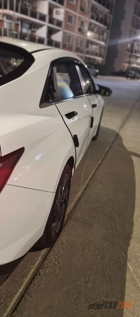 2024 هيونداي إيلنترا Base thumbnail 9