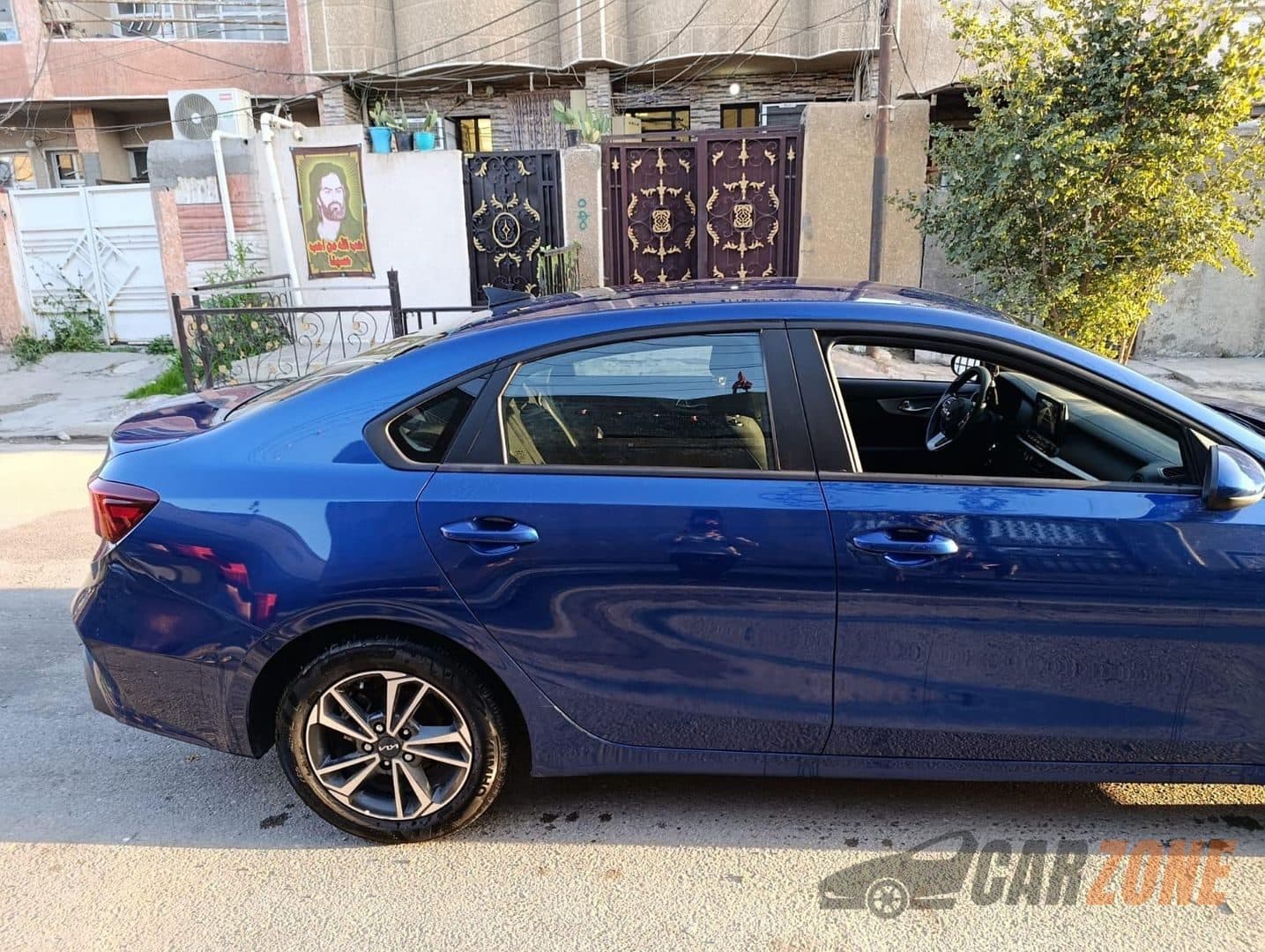 2024 Kia Forte thumbnail 3