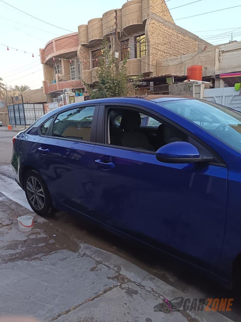 2024 Kia Forte thumbnail 4