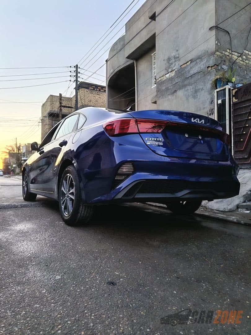 2024 Kia Forte thumbnail 7