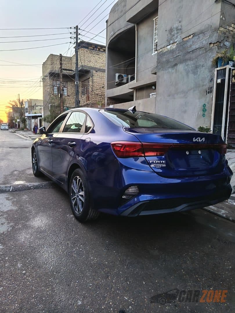 2024 Kia Forte thumbnail 8