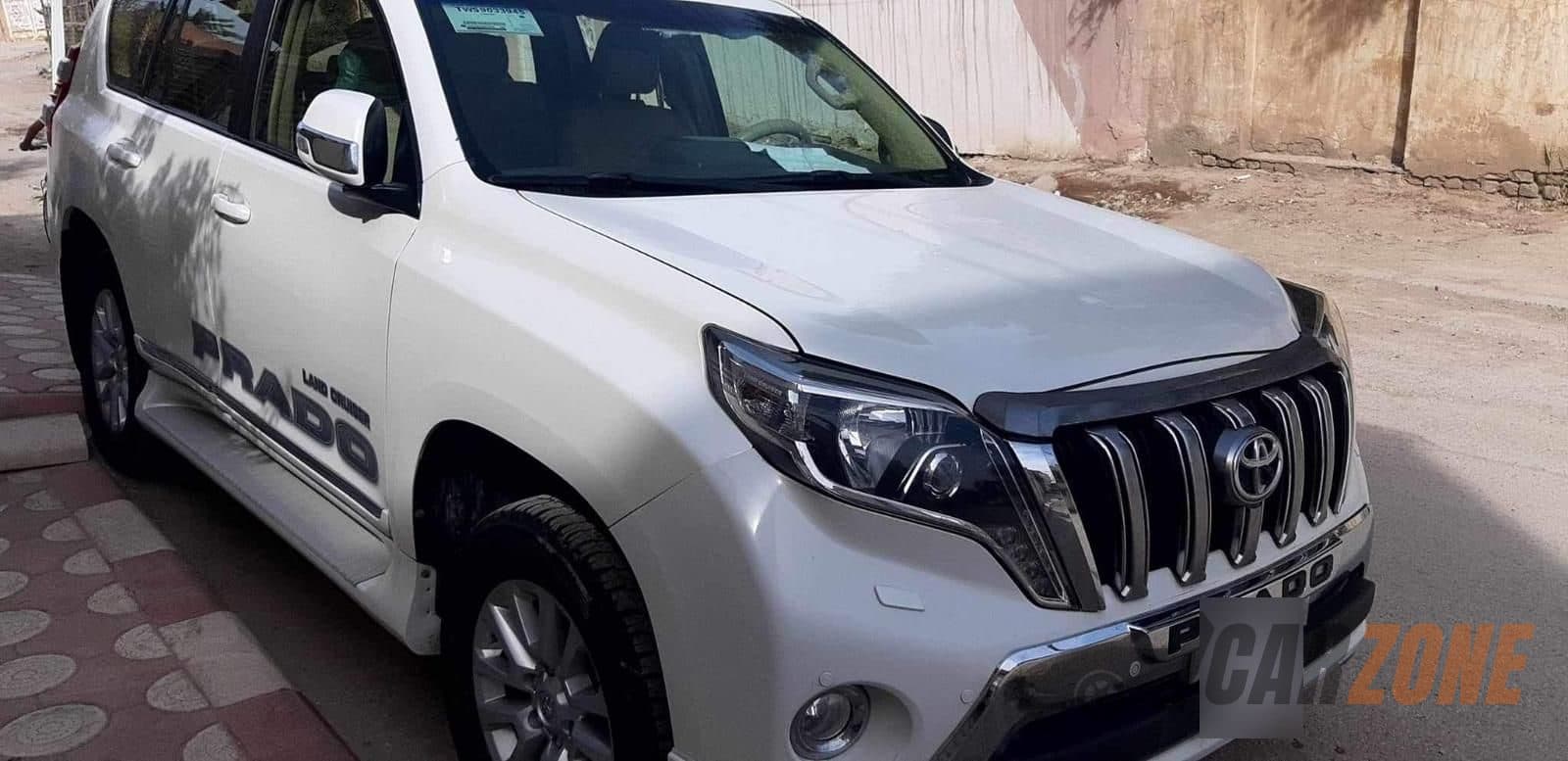 2016 تۆیۆتا پرادۆ VX thumbnail 3