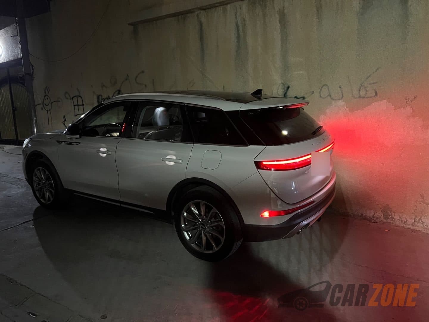 2022 Lincoln Corsair thumbnail 2