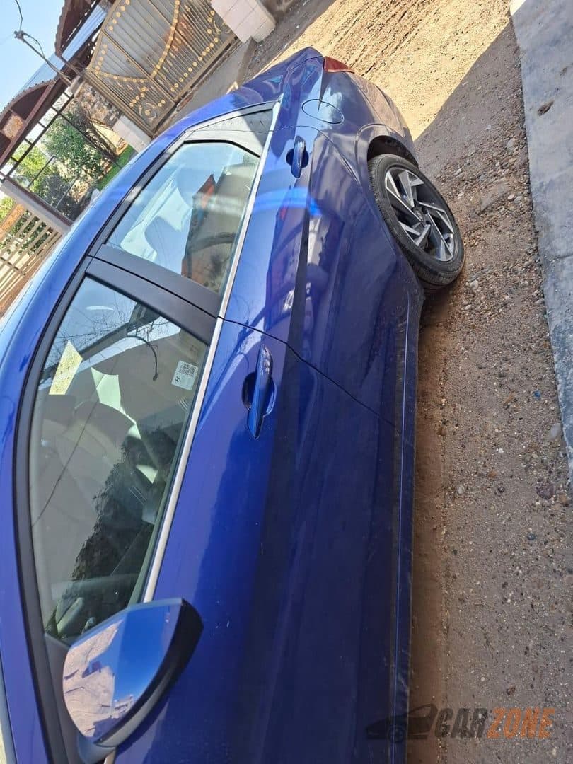 2024 هیوندای ئیلانترا SEL thumbnail 3