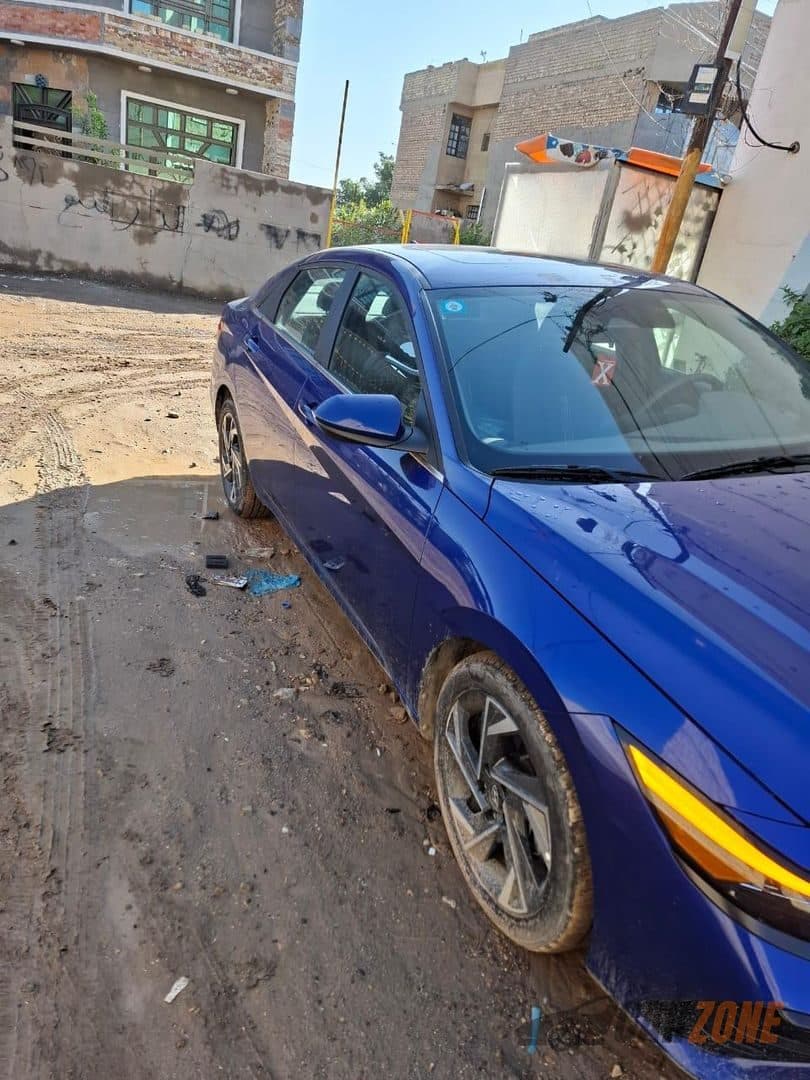 2024 هیوندای ئیلانترا SEL thumbnail 5