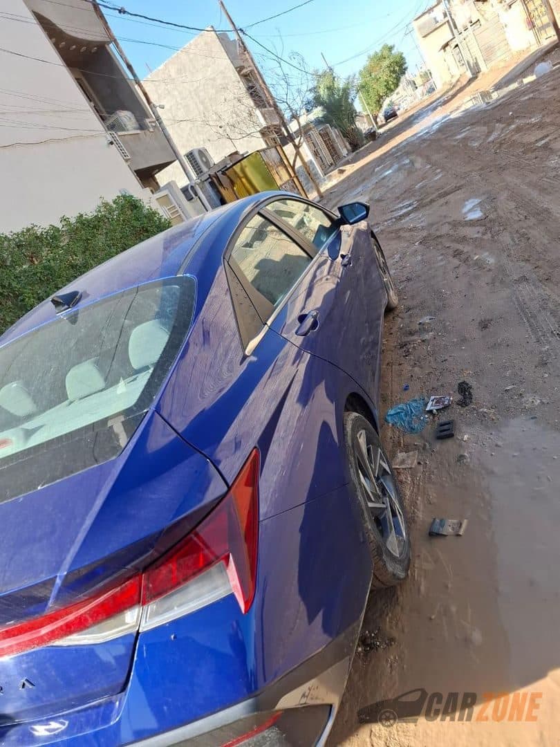 2024 هیوندای ئیلانترا SEL thumbnail 8