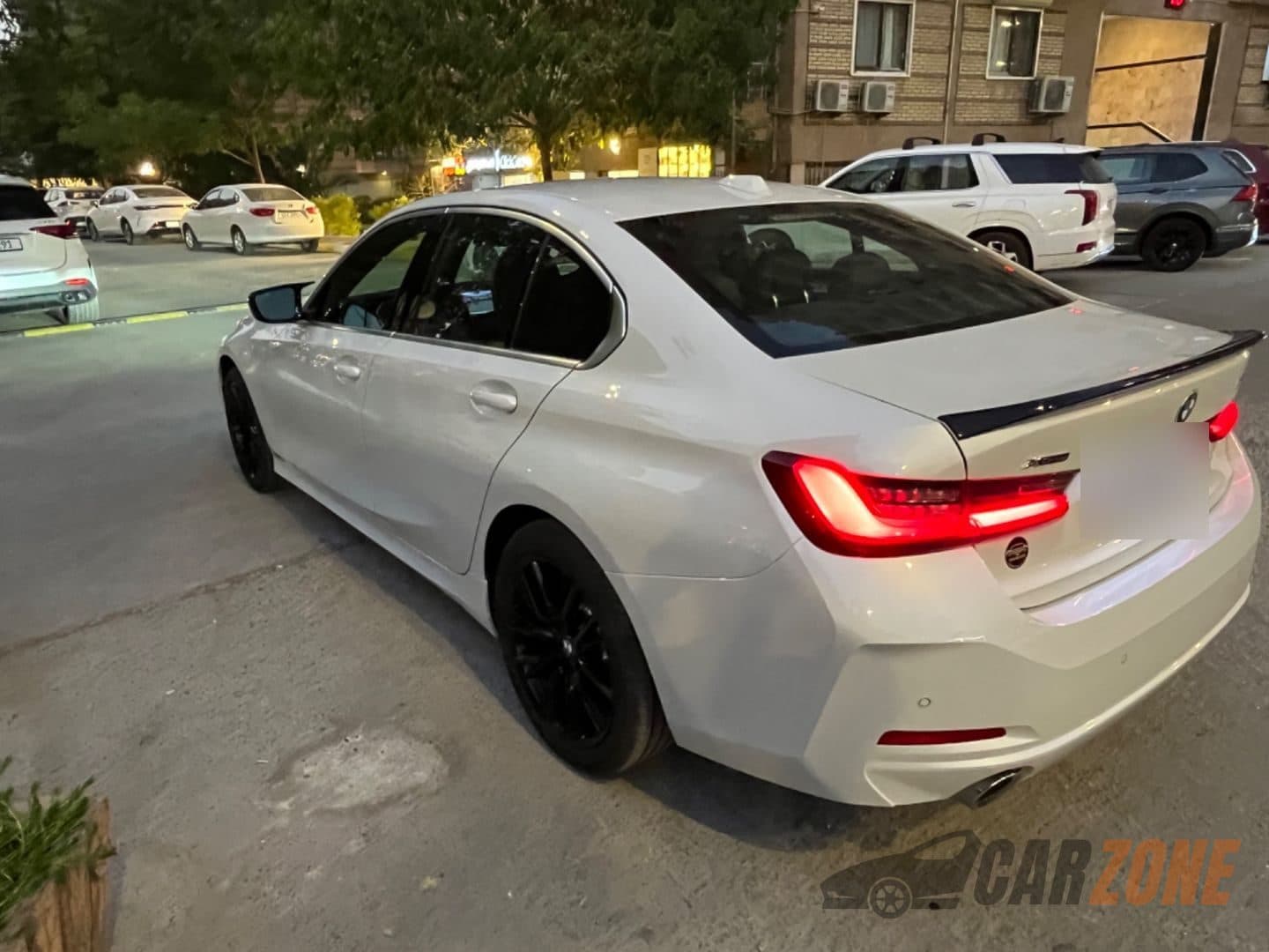 2024 BMW 3 Series Base thumbnail 5