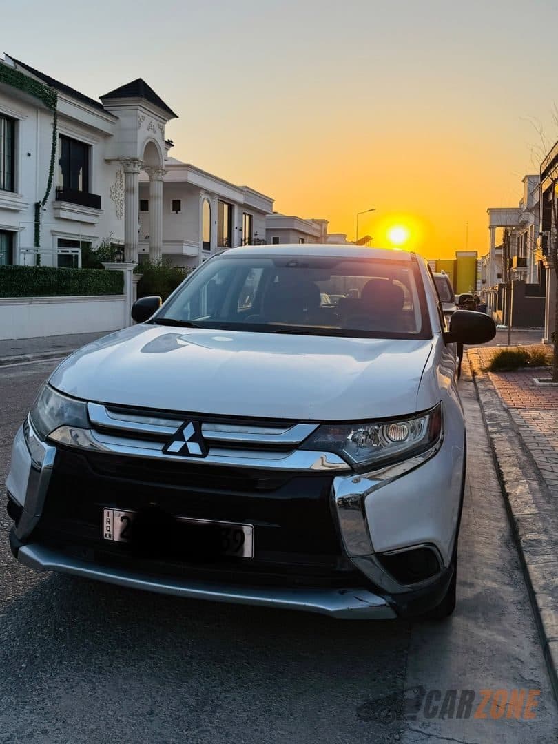 2016 میتسوبیشی ئاوتلاندەر thumbnail 2