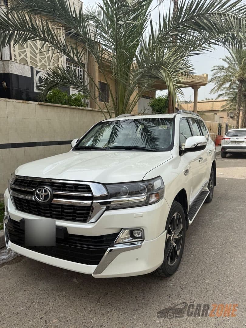 2021 تويوتا لاند كروزر GXR thumbnail 7