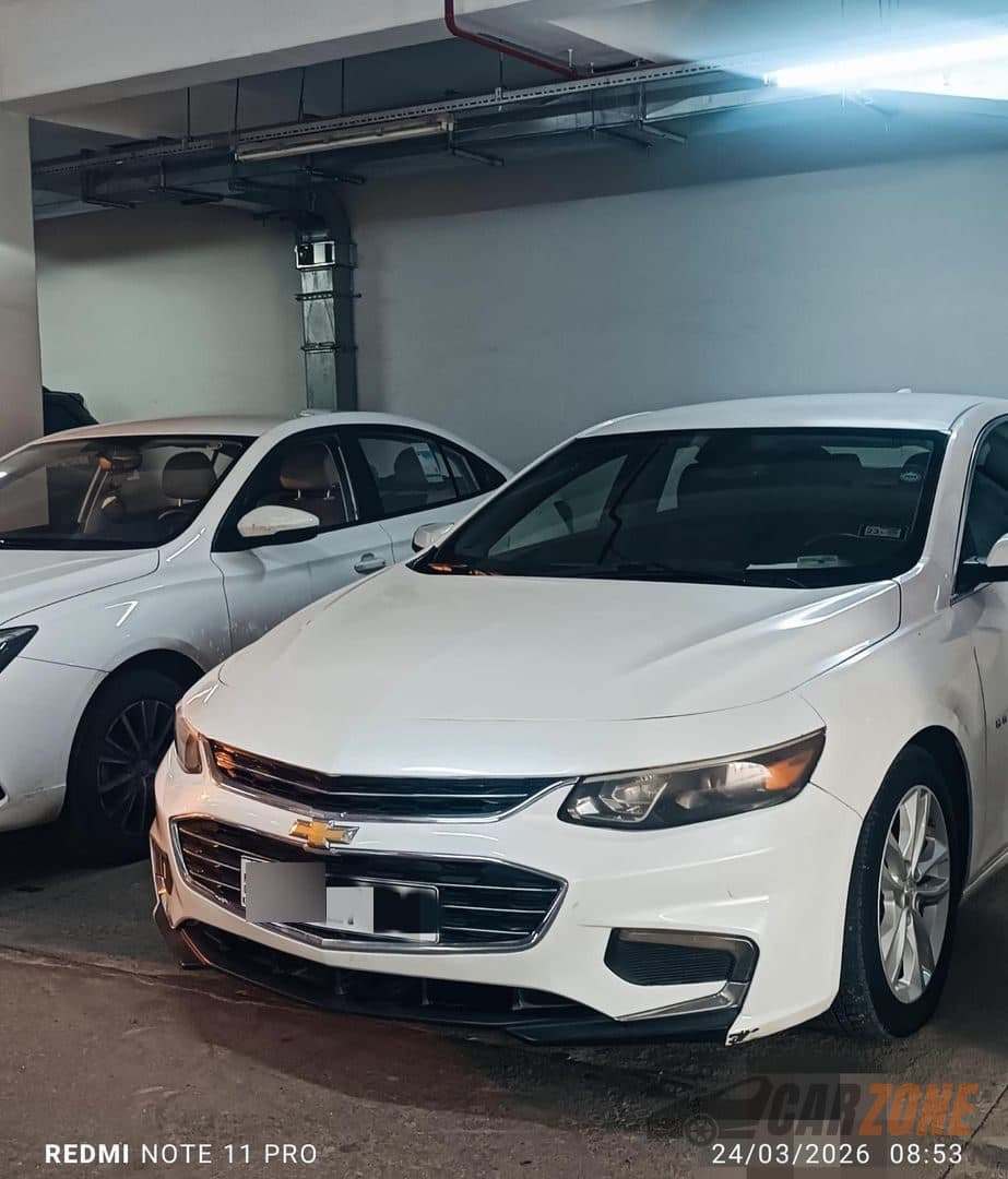 2017 Chevrolet Malibu LT thumbnail 10