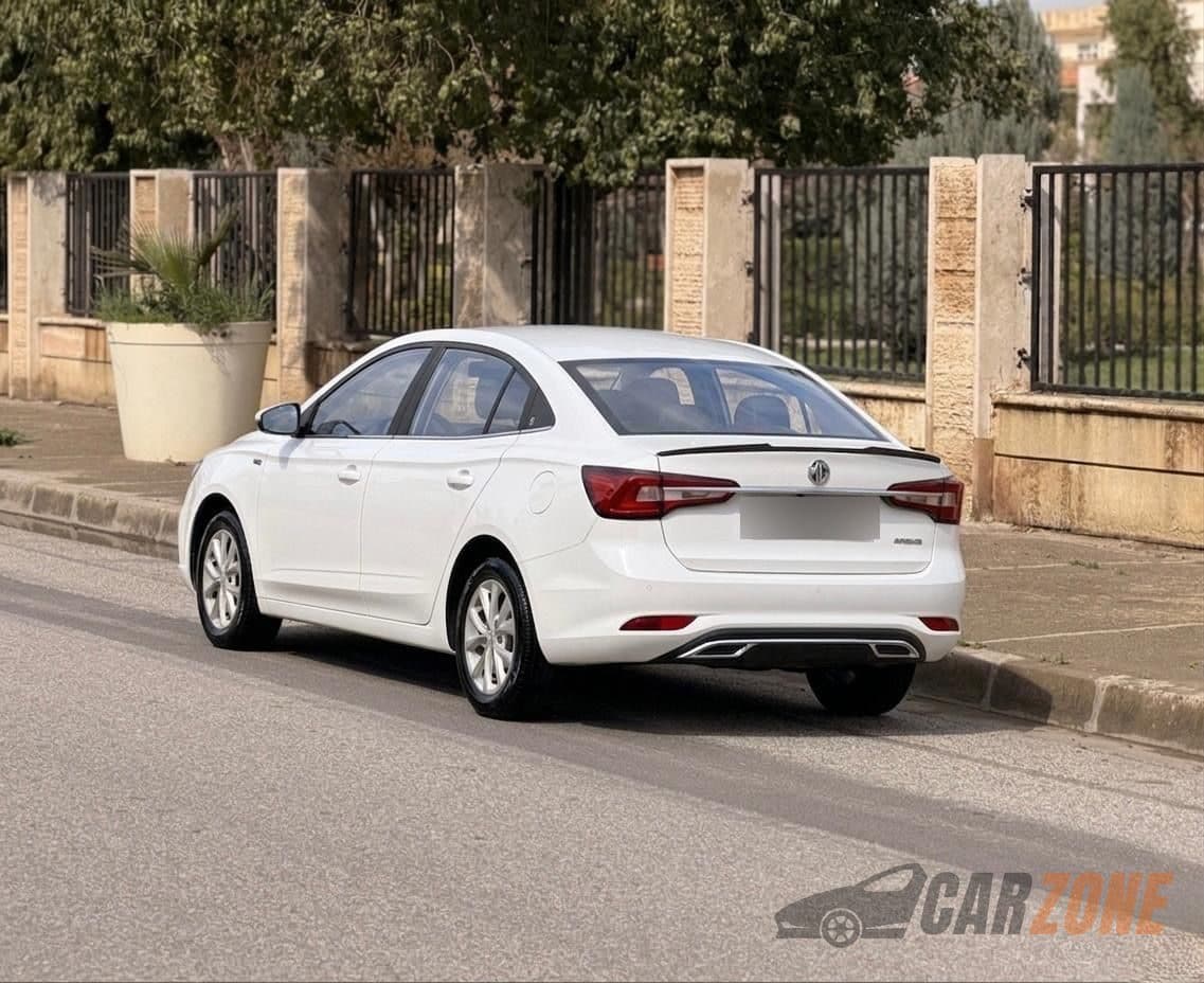 2025 ام جي إم جي 5 Standard thumbnail 4