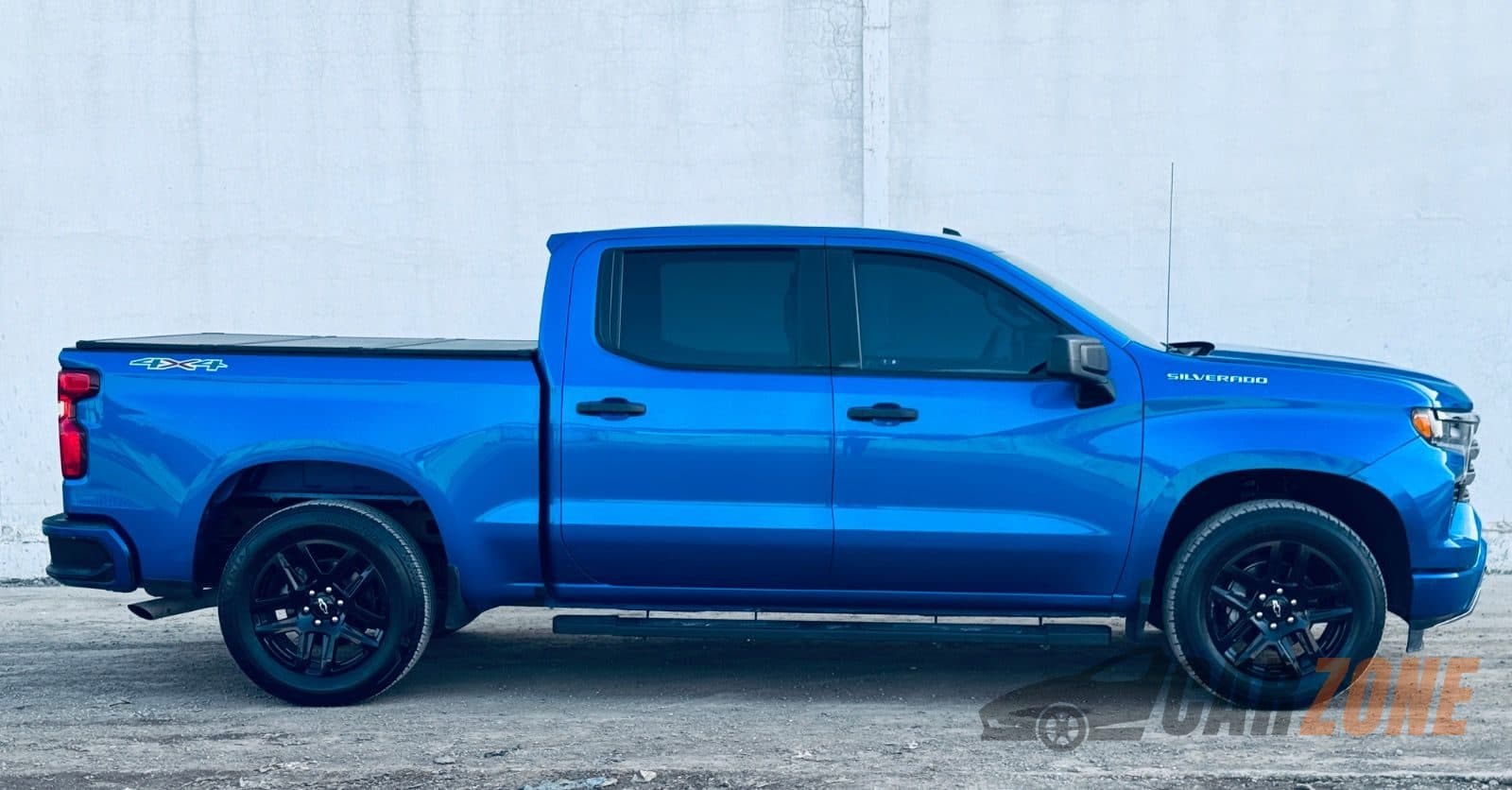 2024 Chevrolet Silverado SE thumbnail 6