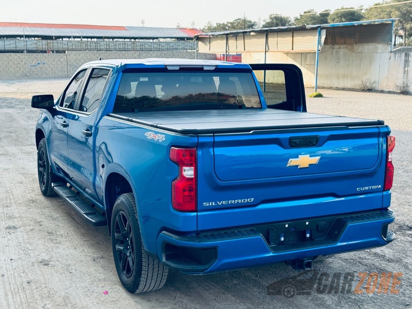 2024 Chevrolet Silverado SE thumbnail 9