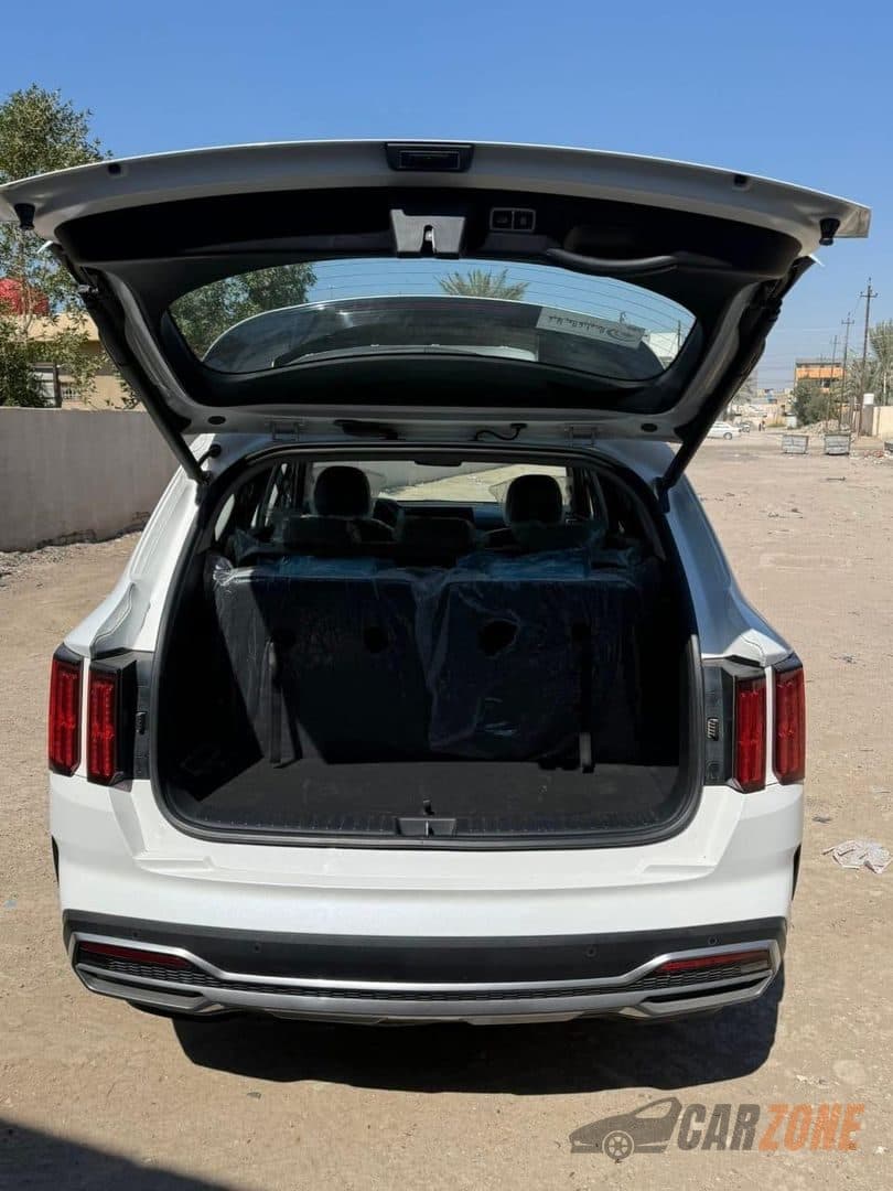 2023 Kia Sorento thumbnail 4