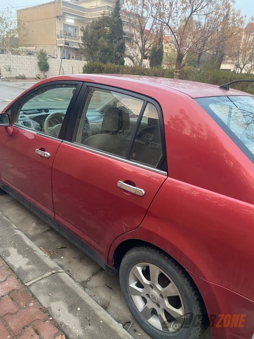 2009 Nissan Tida thumbnail 8