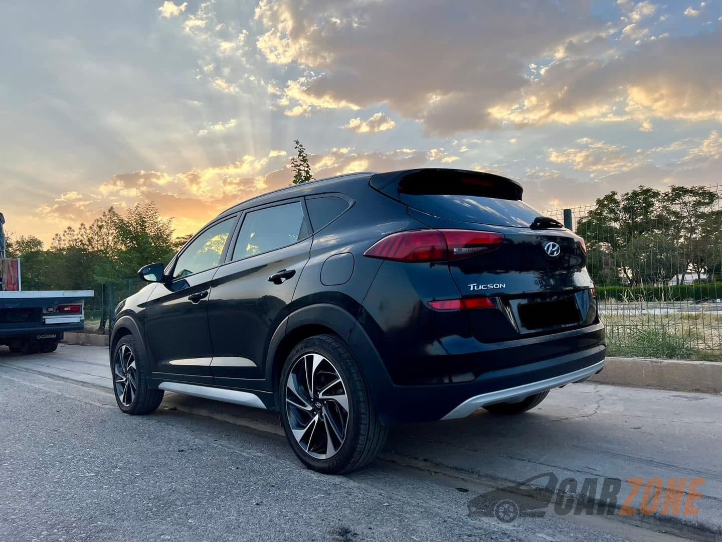 2019 Hyundai Tucson Base thumbnail 4