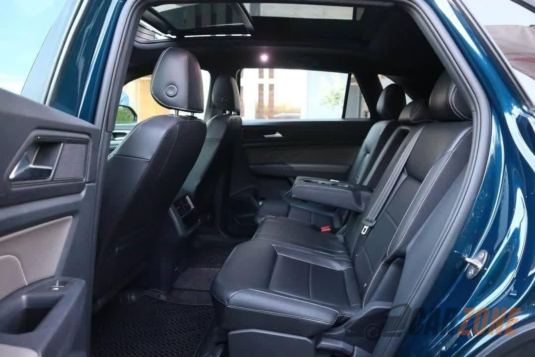 2022 Volkswagen Atlas Base thumbnail 9