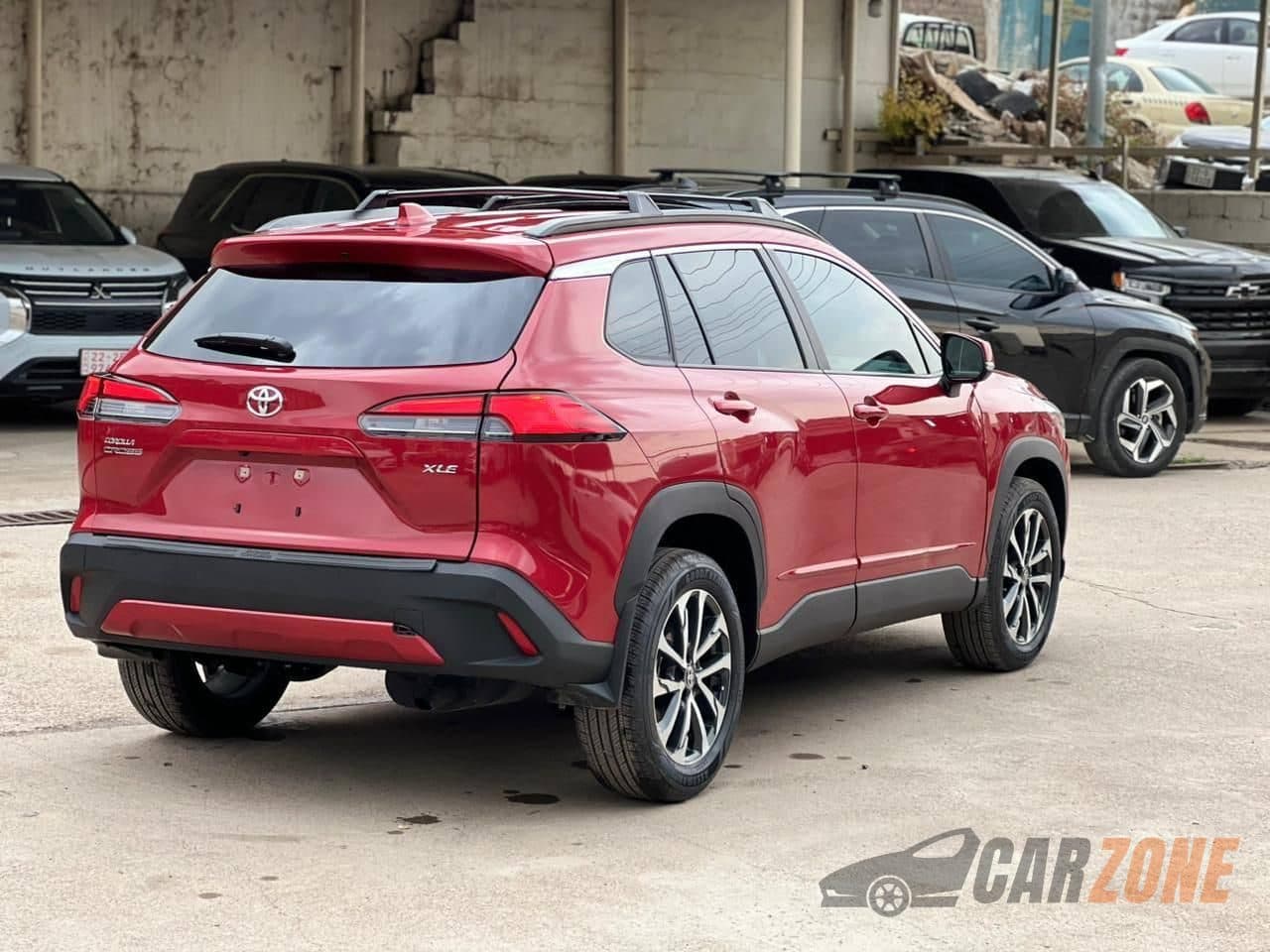 2024 تۆیۆتا کۆرۆلا کرۆس XLE thumbnail 4