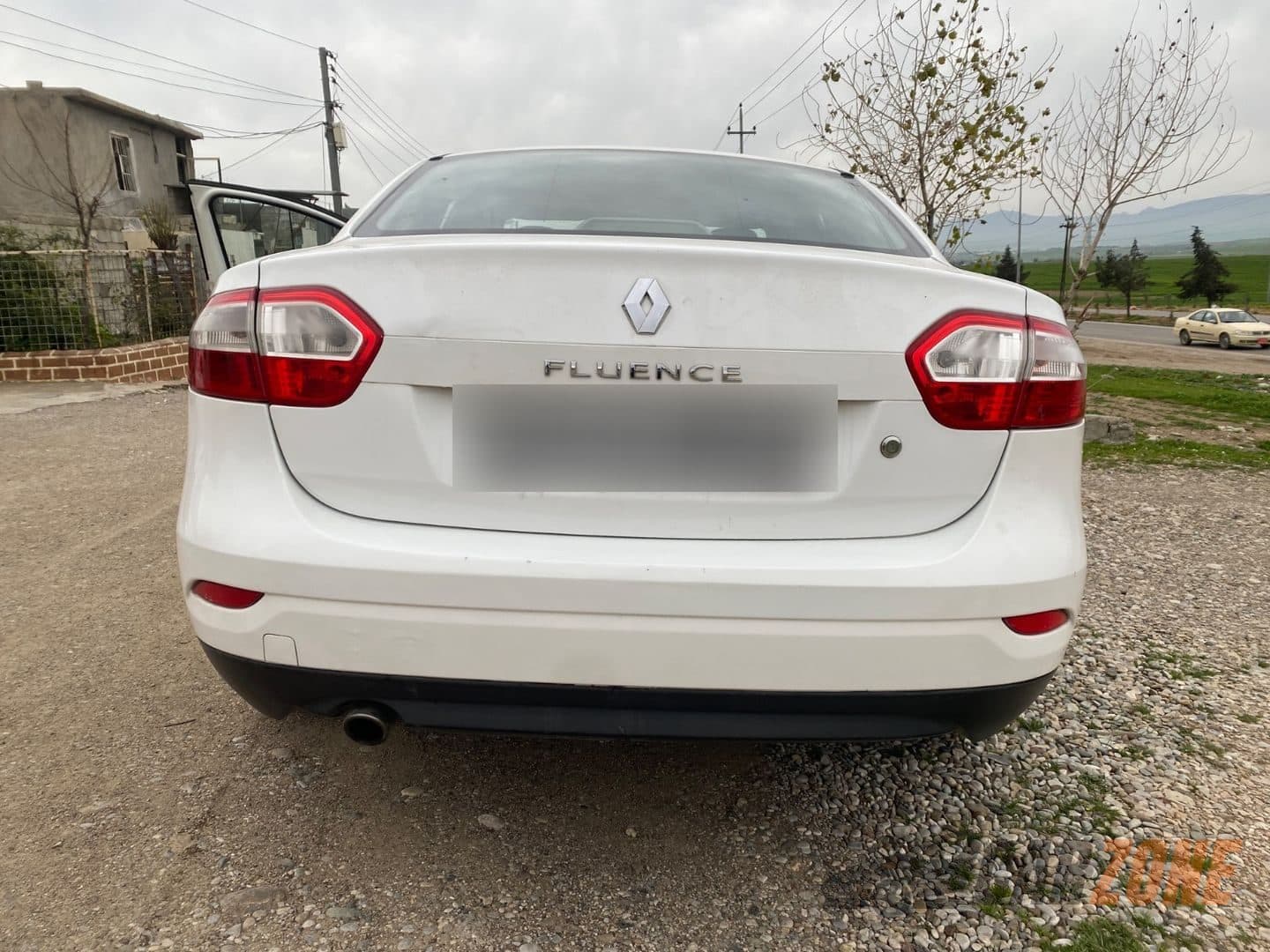 2015 ڕینۆ فلوانس thumbnail 4