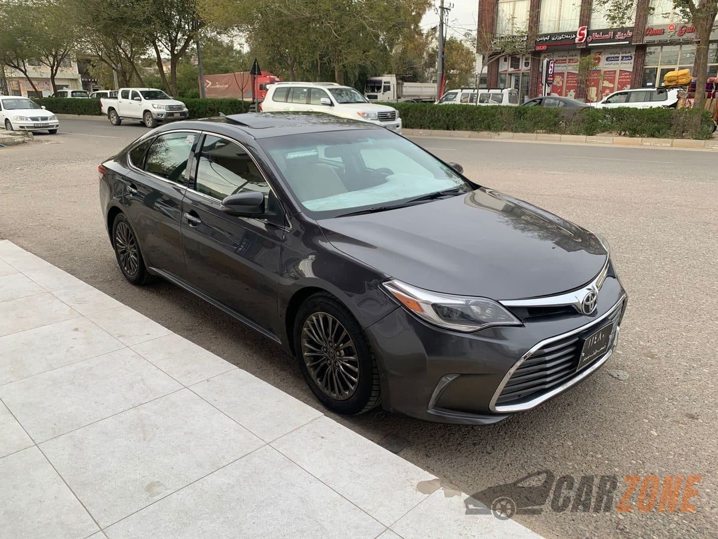 2013 تويوتا أفالون thumbnail 4