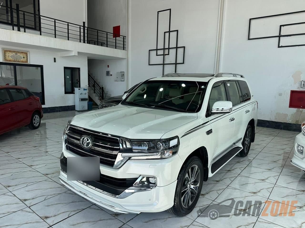 2020 Toyota Land Cruiser GXR thumbnail 2