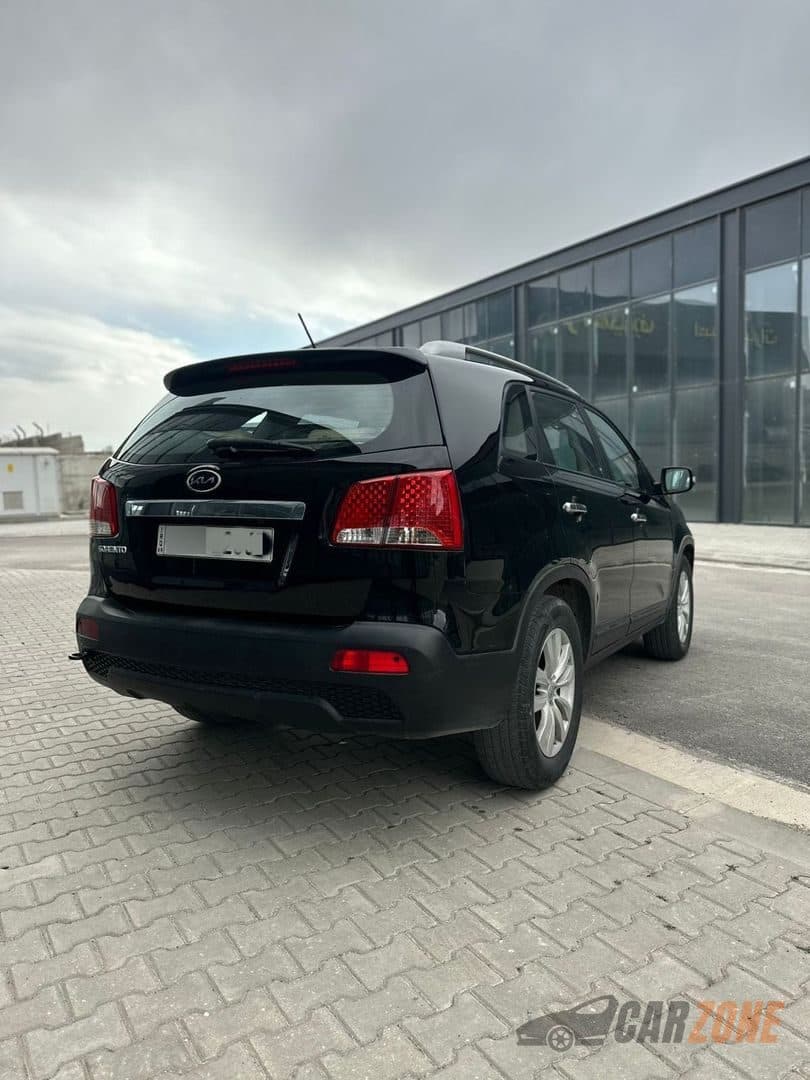 2013 Kia Sorento thumbnail 5