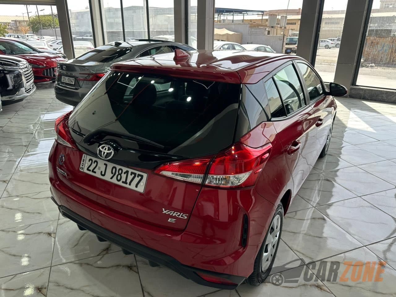 2023 Toyota Yaris thumbnail 7