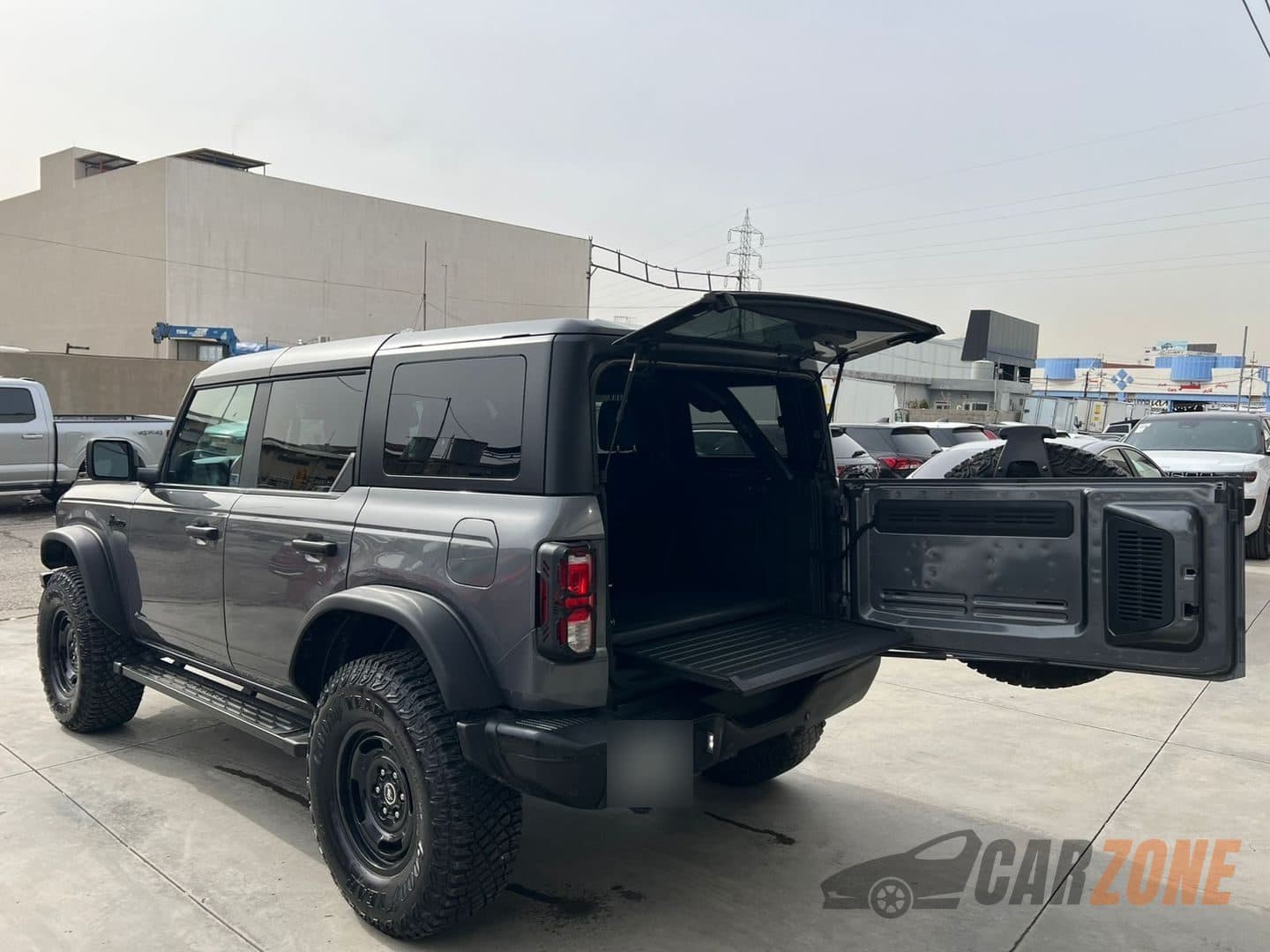 2024 Ford Bronco thumbnail 6