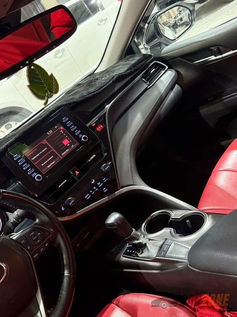 2023 Toyota Camry thumbnail 7