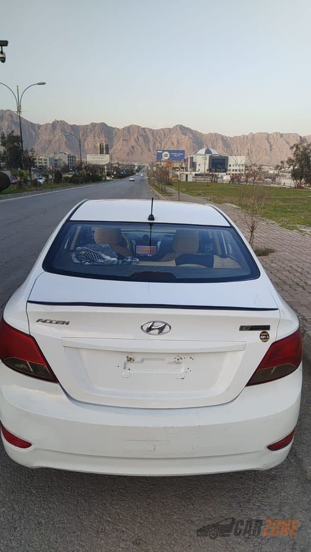 2014 هیوندای ئاکسێنت thumbnail 4