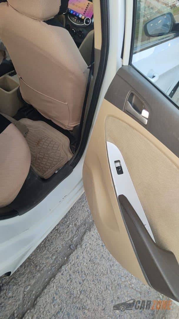 2014 هیوندای ئاکسێنت thumbnail 7