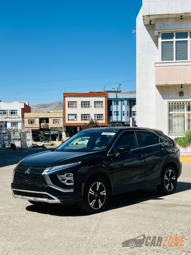 2024 ميتسوبيشي إكليبس كروس SE thumbnail 3