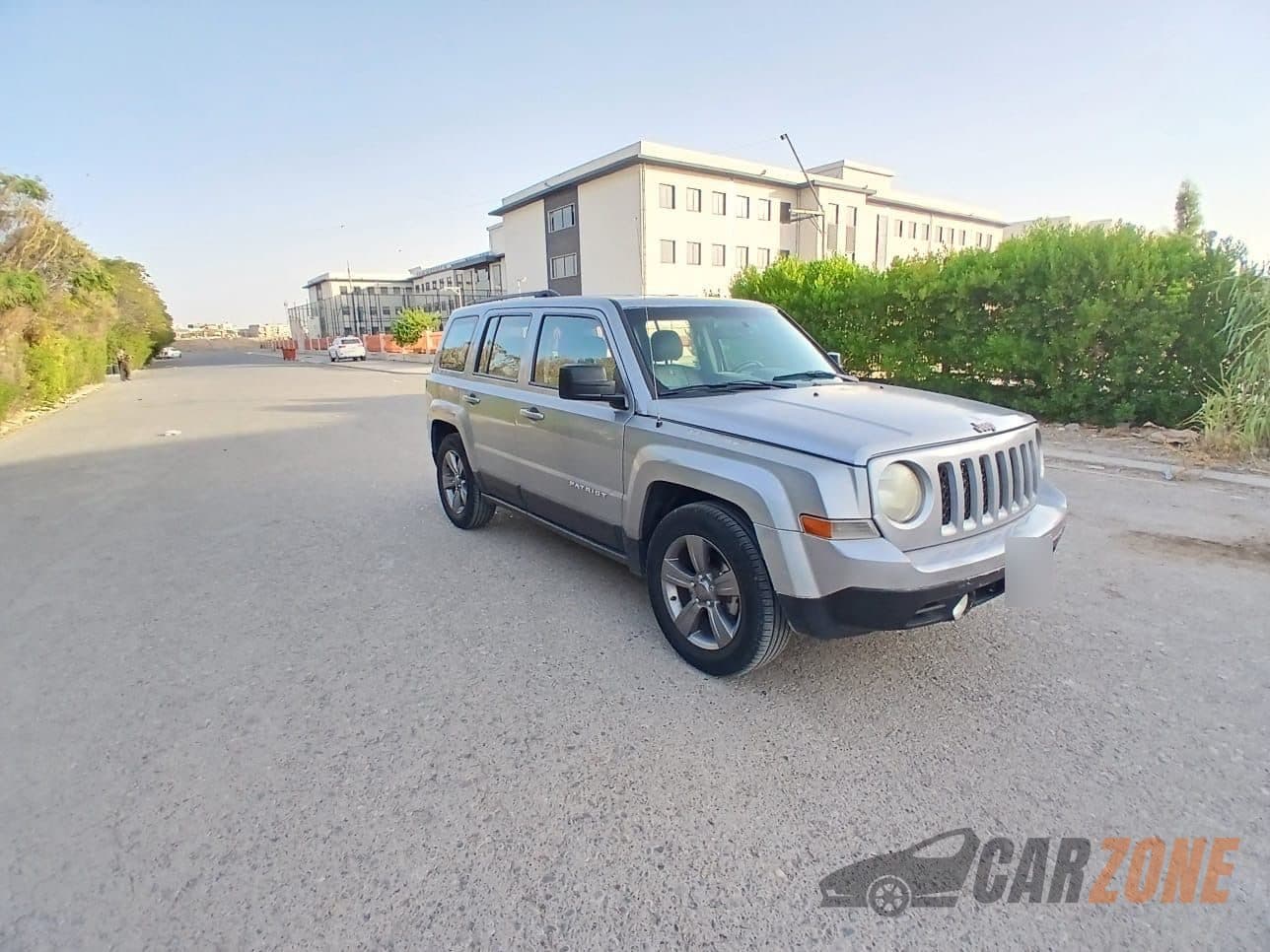 2017 Jeep Patriot thumbnail 2