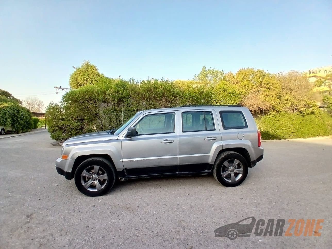 2017 Jeep Patriot thumbnail 3
