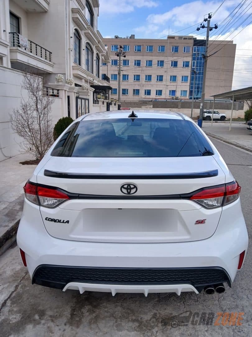 2020 Toyota Corolla thumbnail 5