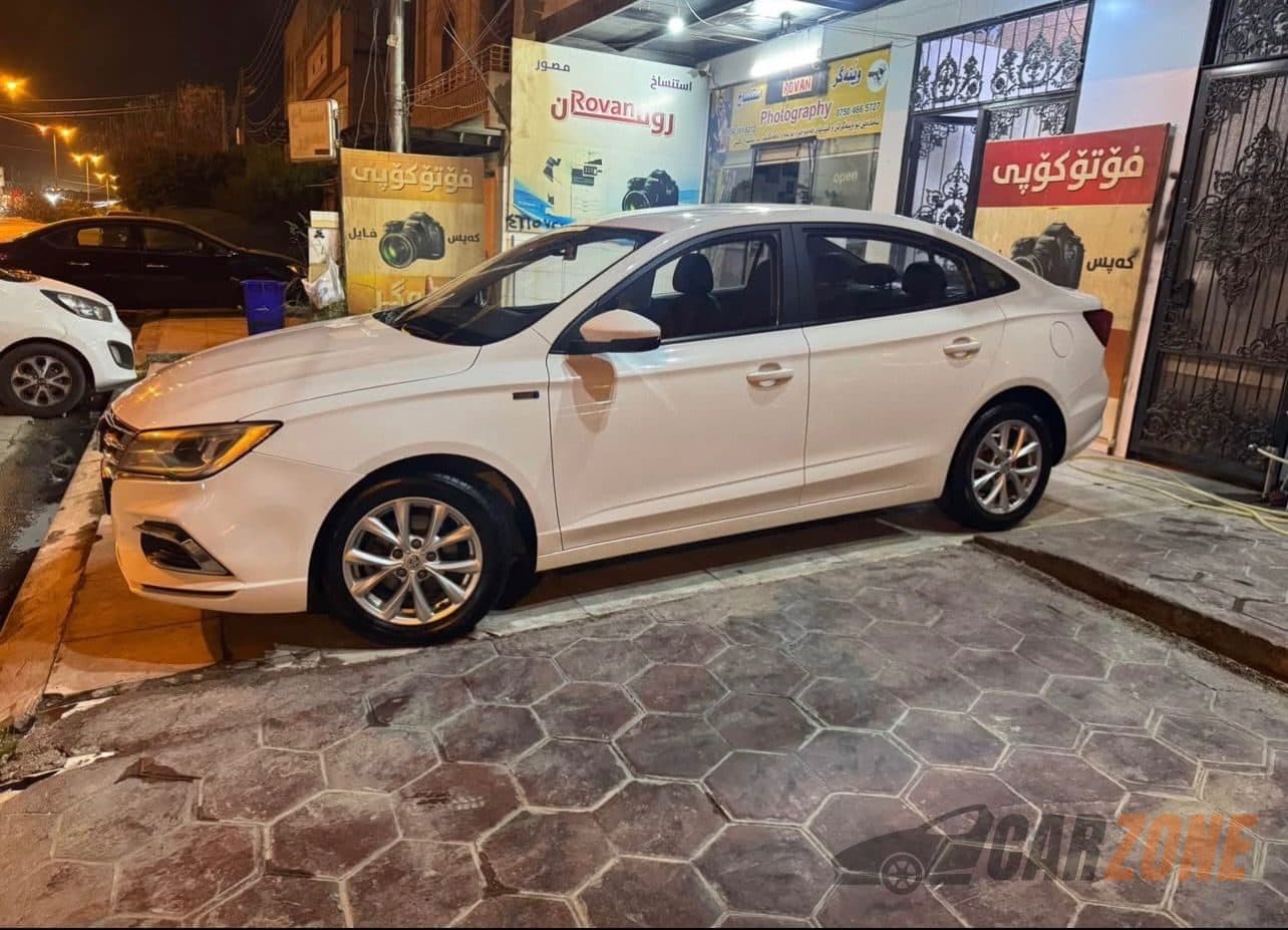 2023 MG MG5 thumbnail 3