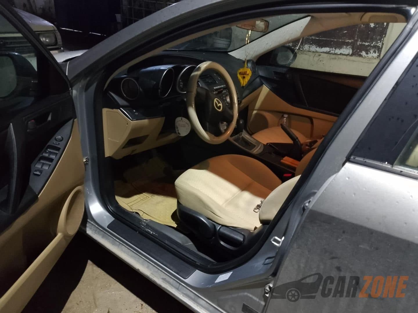 2011 مازدا مازدا 3 thumbnail 2