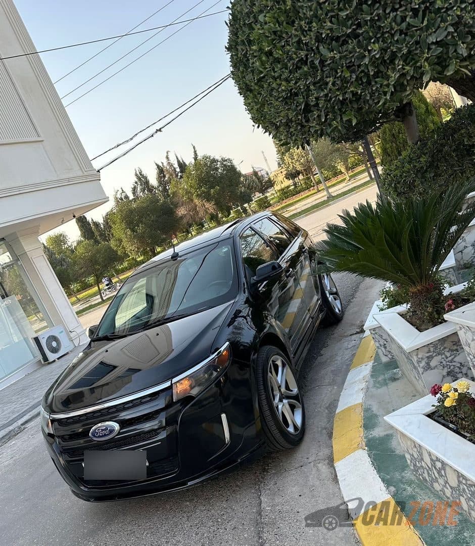 2017 Ford Explorer thumbnail 2