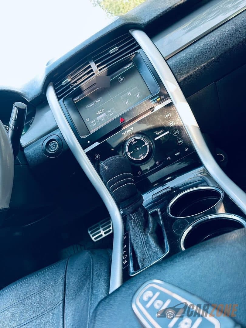 2017 Ford Explorer thumbnail 6