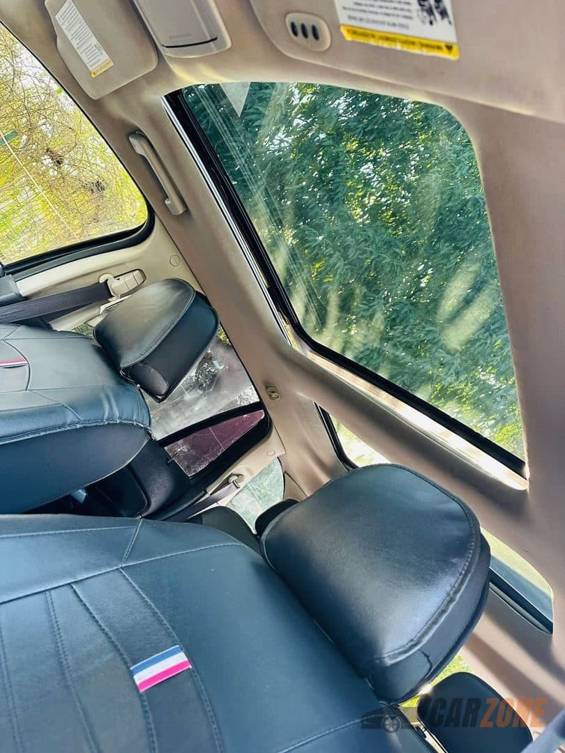 2017 Ford Explorer thumbnail 9