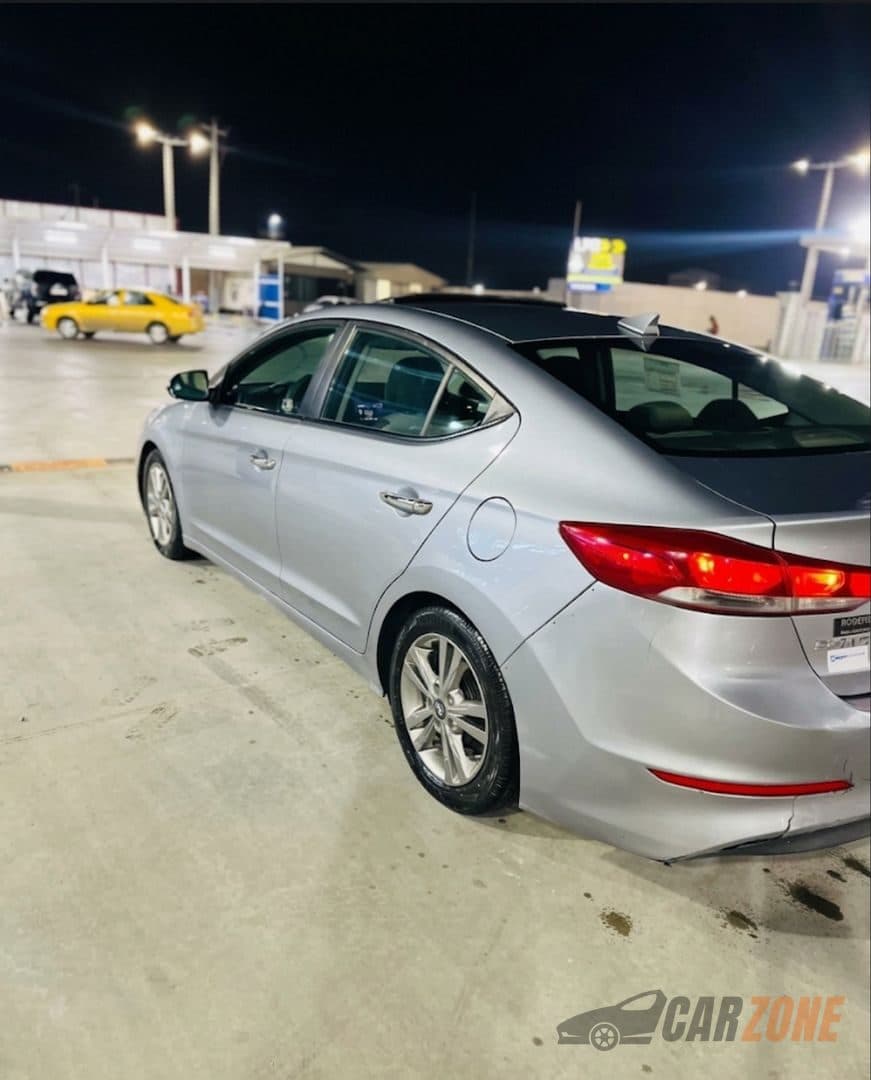 2017 هیوندای ئیلانترا Limited thumbnail 2