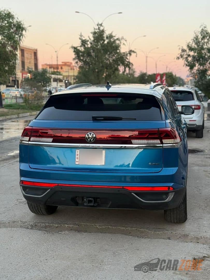 2024 Volkswagen Atlas Cross Sport thumbnail 4