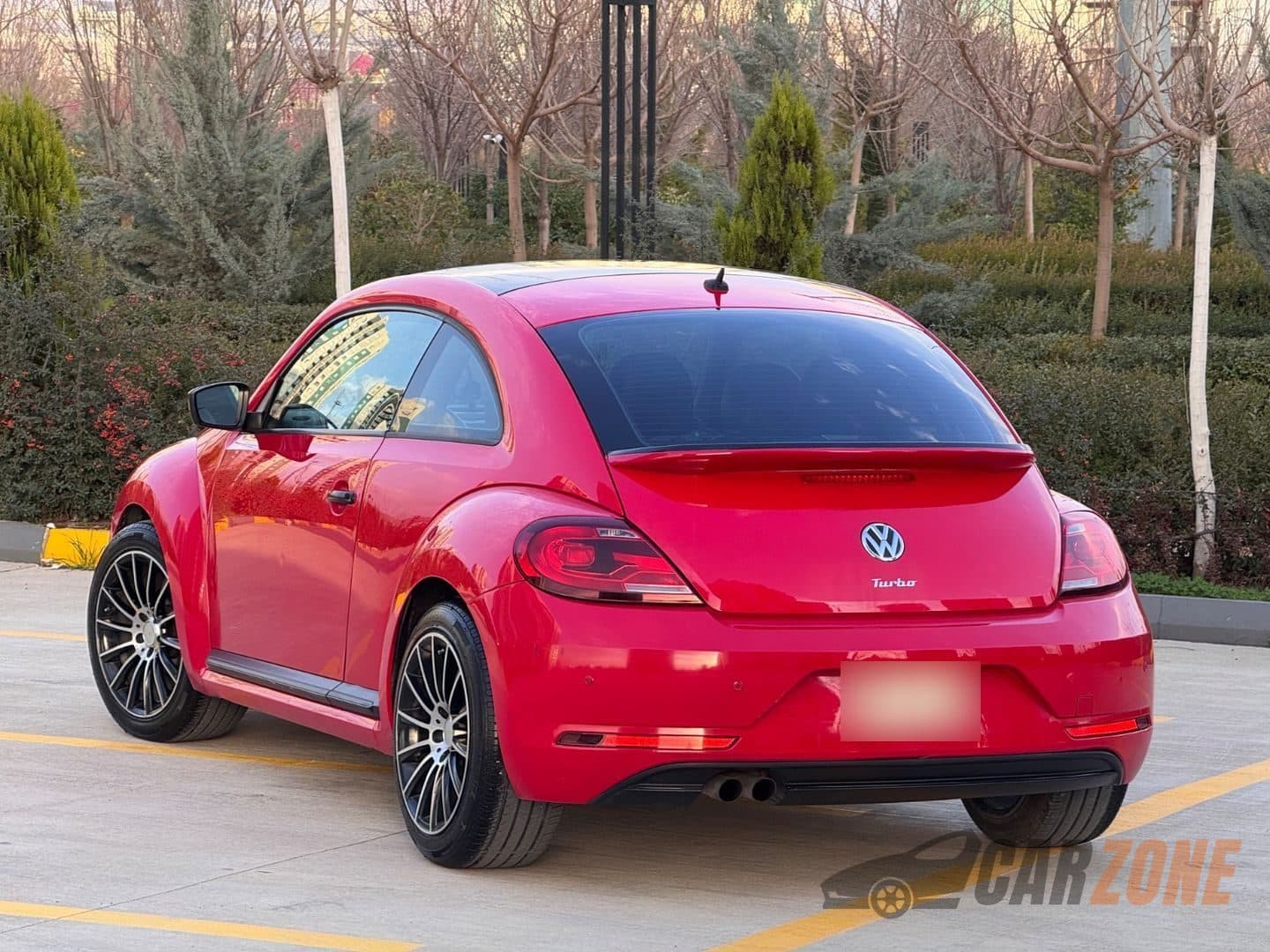 2017 Volkswagen Beetle S thumbnail 8